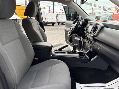 2019 Toyota Tacoma SR5 V6   - Photo 34 - Dallas, TX 75247