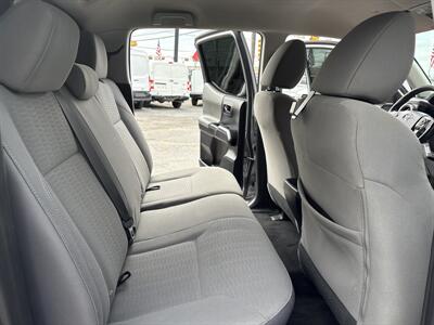 2019 Toyota Tacoma SR5 V6   - Photo 37 - Dallas, TX 75247