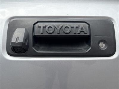 2019 Toyota Tacoma SR5 V6   - Photo 11 - Dallas, TX 75247