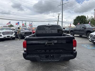 2021 Toyota Tacoma SR5   - Photo 3 - Dallas, TX 75247