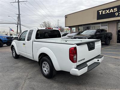 2019 Nissan Frontier S   - Photo 3 - Dallas, TX 75247