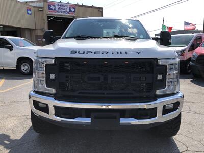 2019 Ford F-250 Super Duty XLT   - Photo 2 - Dallas, TX 75247