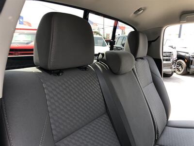 2021 Toyota Tacoma SR5 V6 - Photo 32 - Dallas, TX 75247