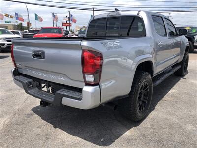 2021 Toyota Tacoma SR5 V6 - Photo 10 - Dallas, TX 75247