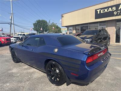 2010 Dodge Challenger R/T - Photo 3 - Dallas, TX 75247