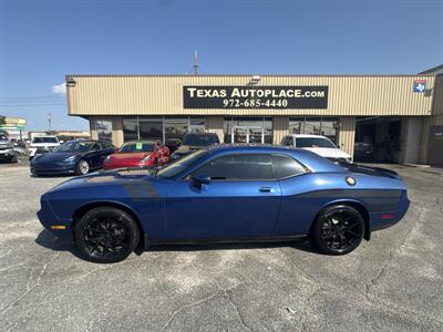 2010 Dodge Challenger R/T - Photo 2 - Dallas, TX 75247