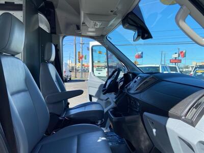 2018 Ford Transit 150   - Photo 32 - Dallas, TX 75247