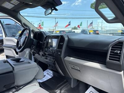 2022 Ford F-250 Super Duty XL   - Photo 33 - Dallas, TX 75247