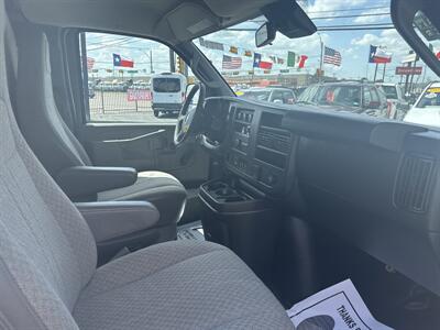 2019 Chevrolet Express 2500   - Photo 19 - Dallas, TX 75247