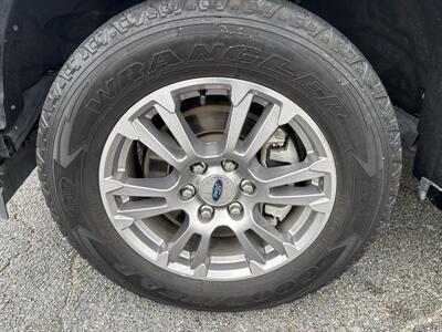 2020 Ford F-150 Lariat   - Photo 25 - Dallas, TX 75247