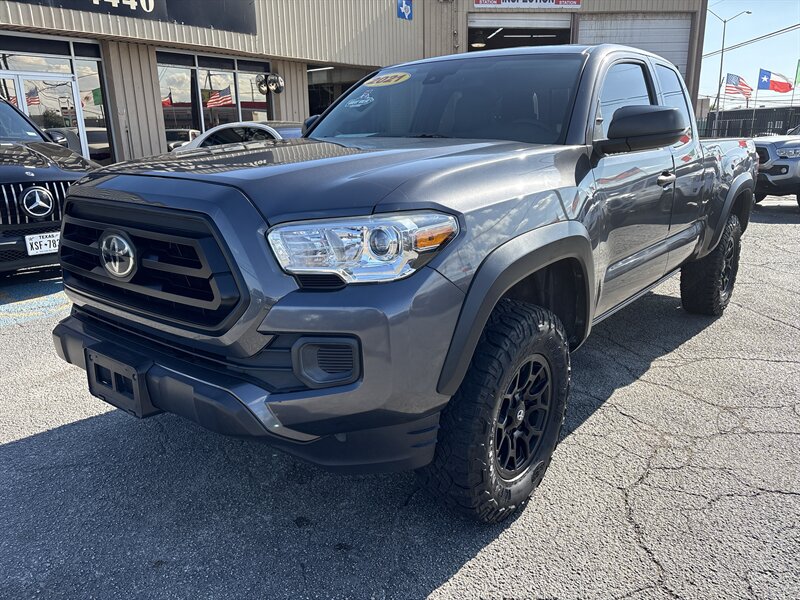 2021 Toyota Tacoma SR   - Photo 1 - Dallas, TX 75247