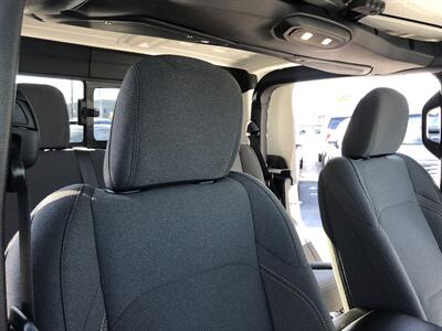 2025 Jeep Gladiator Sport   - Photo 28 - Dallas, TX 75247