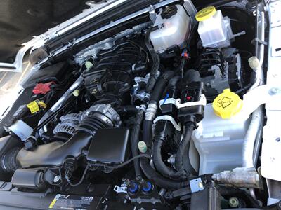 2025 Jeep Gladiator Sport   - Photo 7 - Dallas, TX 75247