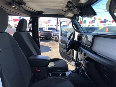 2025 Jeep Gladiator Sport   - Photo 29 - Dallas, TX 75247