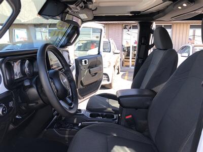 2025 Jeep Gladiator Sport   - Photo 20 - Dallas, TX 75247