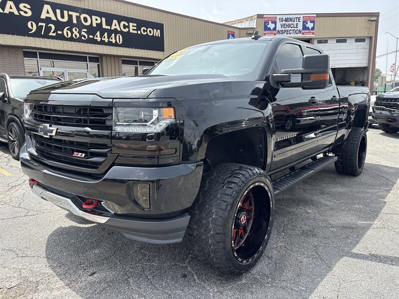 2018 Chevrolet Silverado 1500 LT Z71   - Photo 1 - Dallas, TX 75247