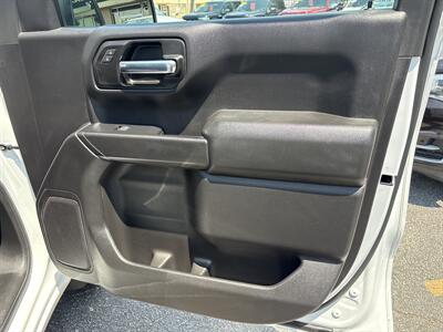 2020 Chevrolet Silverado 1500 Custom   - Photo 32 - Dallas, TX 75247
