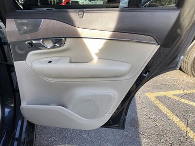 2022 Volvo XC90 Recharge T8 Inscription 6P   - Photo 20 - Dallas, TX 75247