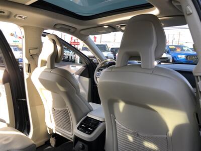 2022 Volvo XC90 Recharge T8 Inscription 6P   - Photo 34 - Dallas, TX 75247