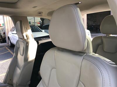 2022 Volvo XC90 Recharge T8 Inscription 6P   - Photo 24 - Dallas, TX 75247