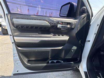 2017 Toyota Tundra Platinum - Photo 19 - Dallas, TX 75247