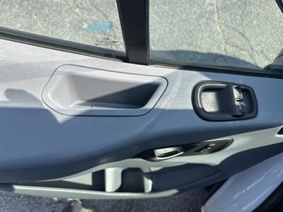 2018 Ford Transit 250   - Photo 21 - Dallas, TX 75247