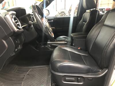 2020 Toyota Tacoma TRD Off-Road   - Photo 16 - Dallas, TX 75247