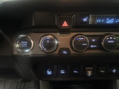 2020 Toyota Tacoma TRD Off-Road   - Photo 22 - Dallas, TX 75247