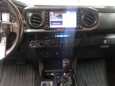 2020 Toyota Tacoma TRD Off-Road   - Photo 19 - Dallas, TX 75247