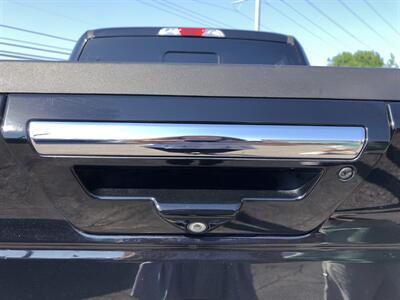 2018 Ford F-150 Lariat - Photo 12 - Dallas, TX 75247