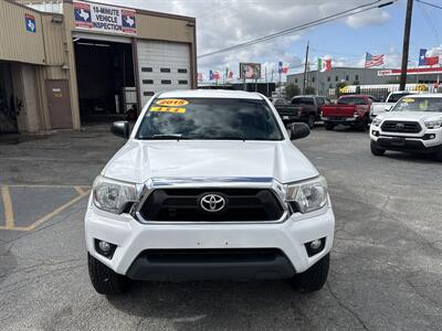 2015 Toyota Tacoma V6 - Photo 2 - Dallas, TX 75247