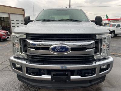 2019 Ford F-250 XL   - Photo 2 - Dallas, TX 75247