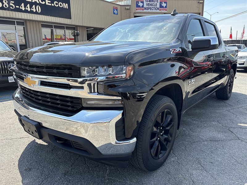 2019 Chevrolet Silverado 1500 LT   - Photo 1 - Dallas, TX 75247