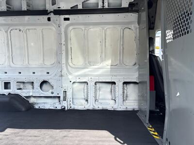 2021 Ford Transit 250   - Photo 26 - Dallas, TX 75247