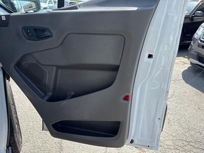 2021 Ford Transit 250   - Photo 28 - Dallas, TX 75247