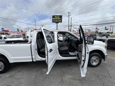 2020 Ford F-250 XL   - Photo 16 - Dallas, TX 75247