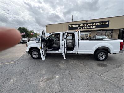 2020 Ford F-250 XL   - Photo 14 - Dallas, TX 75247