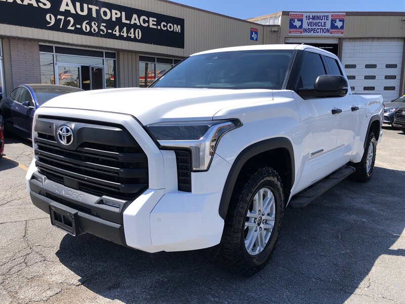 2023 Toyota Tundra SR5  