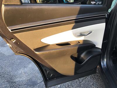 2023 Hyundai TUCSON SEL   - Photo 19 - Dallas, TX 75247