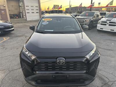 2019 Toyota RAV4 LE - Photo 10 - Dallas, TX 75247