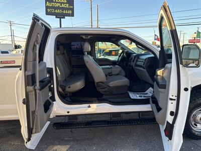 2019 Ford F-250 XL   - Photo 15 - Dallas, TX 75247