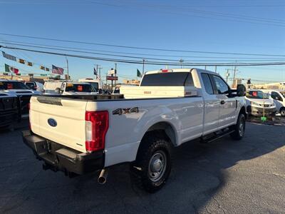 2019 Ford F-250 XL   - Photo 8 - Dallas, TX 75247