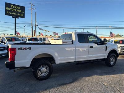 2019 Ford F-250 XL   - Photo 9 - Dallas, TX 75247