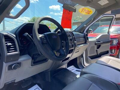 2017 Ford F-250 XL   - Photo 25 - Dallas, TX 75247