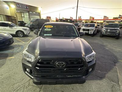 2018 Toyota Tacoma SR5 V6   - Photo 4 - Dallas, TX 75247