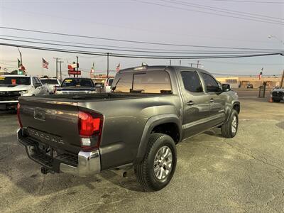 2018 Toyota Tacoma SR5 V6   - Photo 8 - Dallas, TX 75247