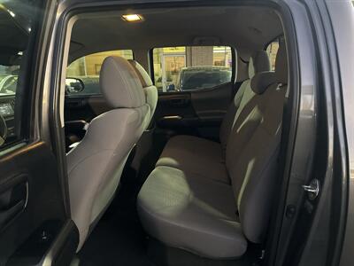 2018 Toyota Tacoma SR5 V6   - Photo 14 - Dallas, TX 75247