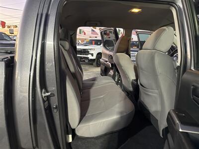 2018 Toyota Tacoma SR5 V6   - Photo 16 - Dallas, TX 75247