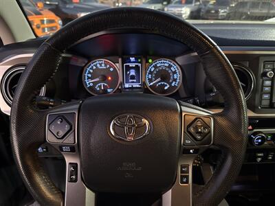 2018 Toyota Tacoma SR5 V6   - Photo 19 - Dallas, TX 75247