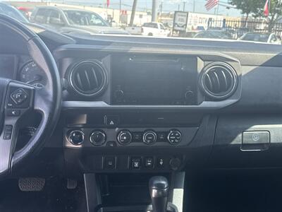 2019 Toyota Tacoma TRD Off-Road   - Photo 12 - Dallas, TX 75247